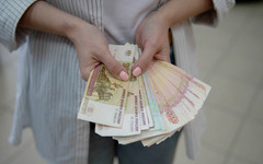 Кировчанин потерял более 800 тысяч рублей, пытаясь заработать на акциях через мошенников