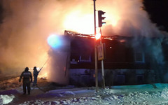 В Уржуме при пожаре погибла женщина, спасены пять человек