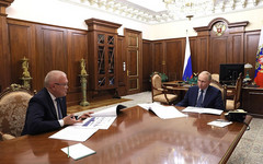 Кировская область получила бюджетные кредиты благодаря встрече Владимира Путина и Александра Соколова