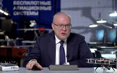 «Проблему надо решать!». Как прошла прямая линия губернатора Кировской области Александра Соколова