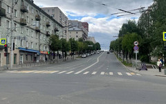 В Кирове расширили дорогу на перекрестке Ленина и Профсоюзной для борьбы с пробками
