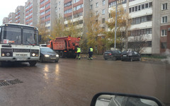 Кировчане жалуются на ремонт улицы Упита в дождь