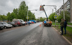 В Кирове заключили контракт с подрядчиком на ремонт путей к школам и детсадам