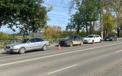 В Кирове на Московской столкнулись четыре иномарки: пострадала женщина
