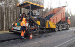 В Кировской области в 2021 году отремонтировали 39 дорог к социальным объектам