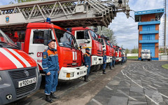 В Кировской области сгорели машина, квартира и баня