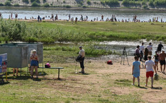 В Кирове официально открыли городской пляж