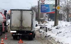 В Кирове грузовик сбил 42-летнего пешехода