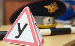 Как успешно подготовиться к экзамену на права и сдать его с первого раза? Читайте в спецпроекте «ПоговорИИм»