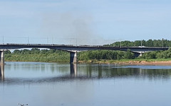 В Вятке около нового моста утонули двое мужчин. Тело одного из них пока не нашли