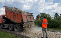 В посёлке Ленинское ремонтируют пять улиц