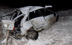 В Кировской области 35-летняя автоледи погибла, влетев во встречный грузовик