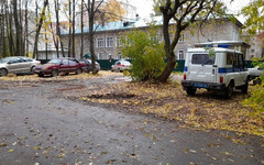 В Кирове около детского сада обнаружили подозрительный предмет