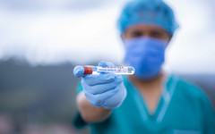 В Кировской области у семи врачей обнаружили коронавирус