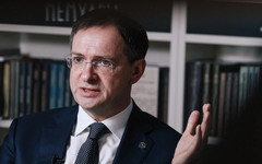 Мединский выступил с заявлением после прибытия в Стамбул