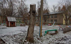 В Омутнинске на территории детского сада обнаружено тело работника УФСИН