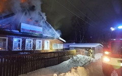 В Демьяново сгорел деревянный дом из-за неисправности печи
