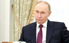 Путин и Трамп договорились: встреча на Аляске начнется с глазу на глаз
