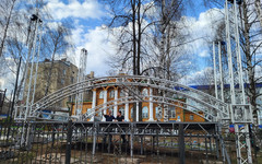 На Спасской начали собирать сцену