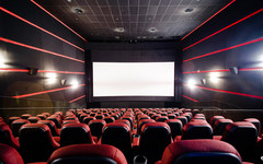 В каких кинотеатрах Кирова покажут фильм «Аватар» и сколько стоят билеты?