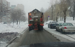 Дорожники усилят работу по обработке улиц Кирова от гололёда