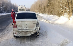 В Афанасьевском районе на федеральной трассе перевернулся легковой автомобиль