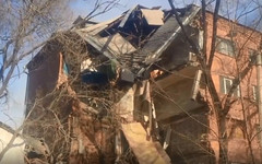 В Хакасии частично обрушилось здание общежития
