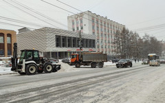 В дирекции благоустройства утвердили график вывоза снега с улиц Кирова