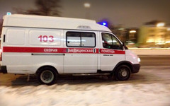 В Нагорском районе мужчина перед смертью успел сообщить медикам, что его переехал автомобиль