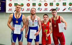 Борцы из Кирова стали призёрами чемпионата ПФО