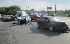 В крупном ДТП на Воровского пострадало пять человек