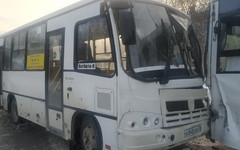 Лоб в лоб: на улице Свердлова столкнулись два автобуса