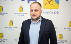 Андрей Коновалов покидает должность начальника отдела транспорта администрации Кирова