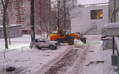 Контроль за качеством уборки улиц в Кировской области продолжается и в новогодние праздники