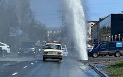 На Герцена прорвало сети теплоснабжения