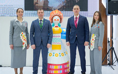 Кировская область показала на «Иннопроме» свой культурный код и дымковскую игрушку
