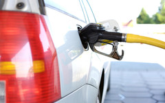 В Кировской области на 0,4% подешевел бензин